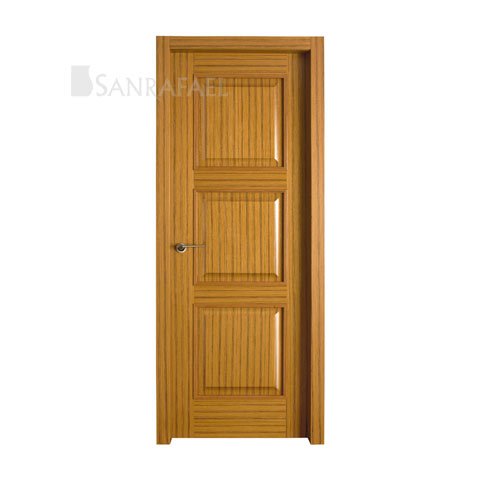 Puerta clásica en madera de teka uniforme